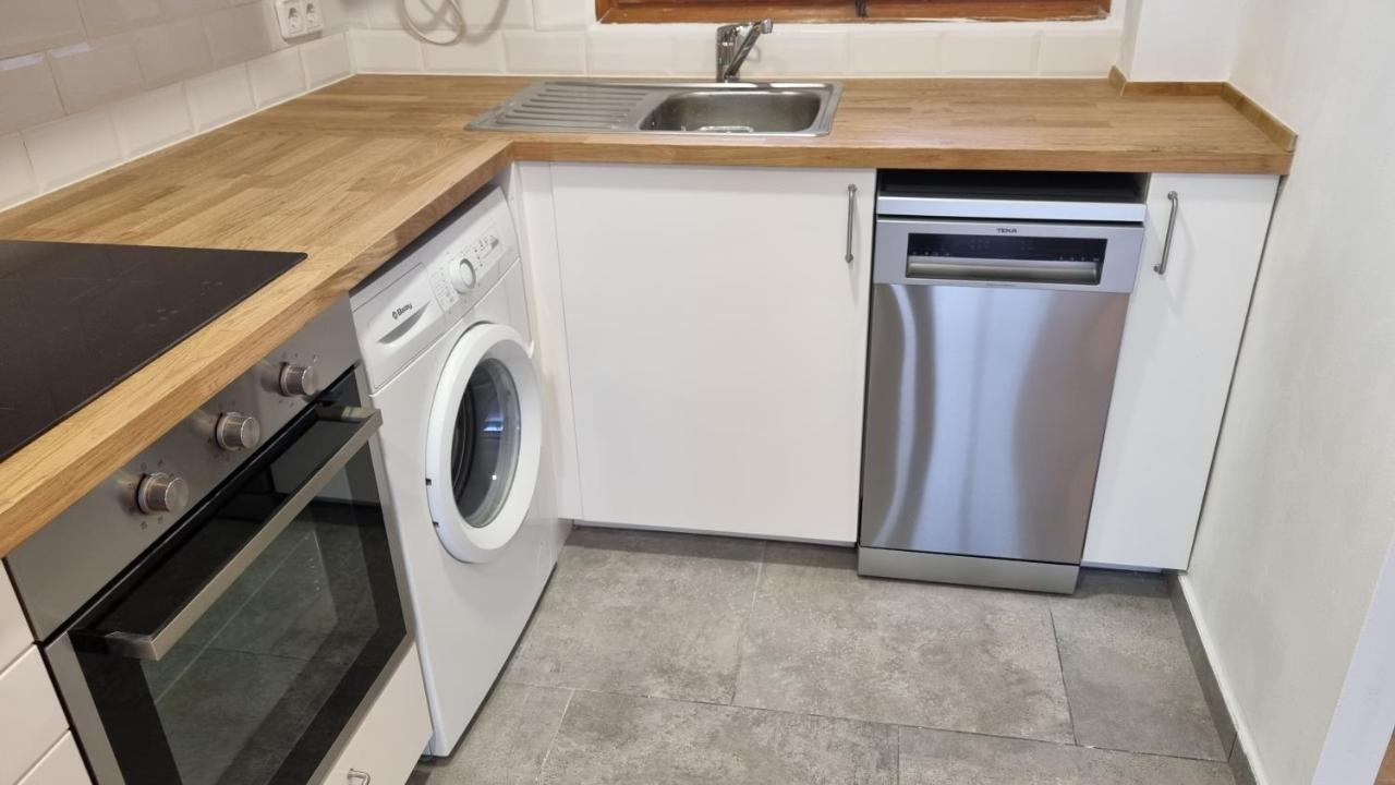 Apartamento Familiar Con Piscina Y Wifi L' Escala Екстериор снимка