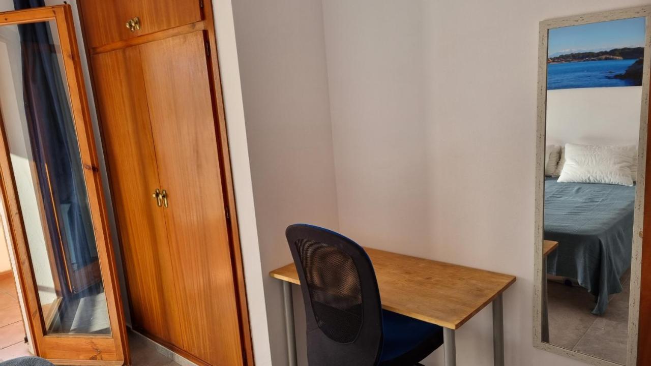 Apartamento Familiar Con Piscina Y Wifi L' Escala Екстериор снимка